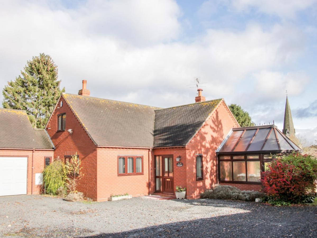 Court Farm Villa Kidderminster Kültér fotó